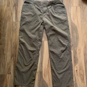 Men’s 5.11 Tactical Series brown pants 40x32